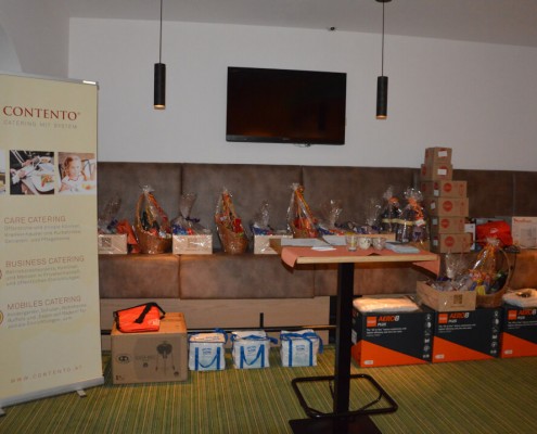 Charity Tombola im Rahmen des Contento Charity Drives